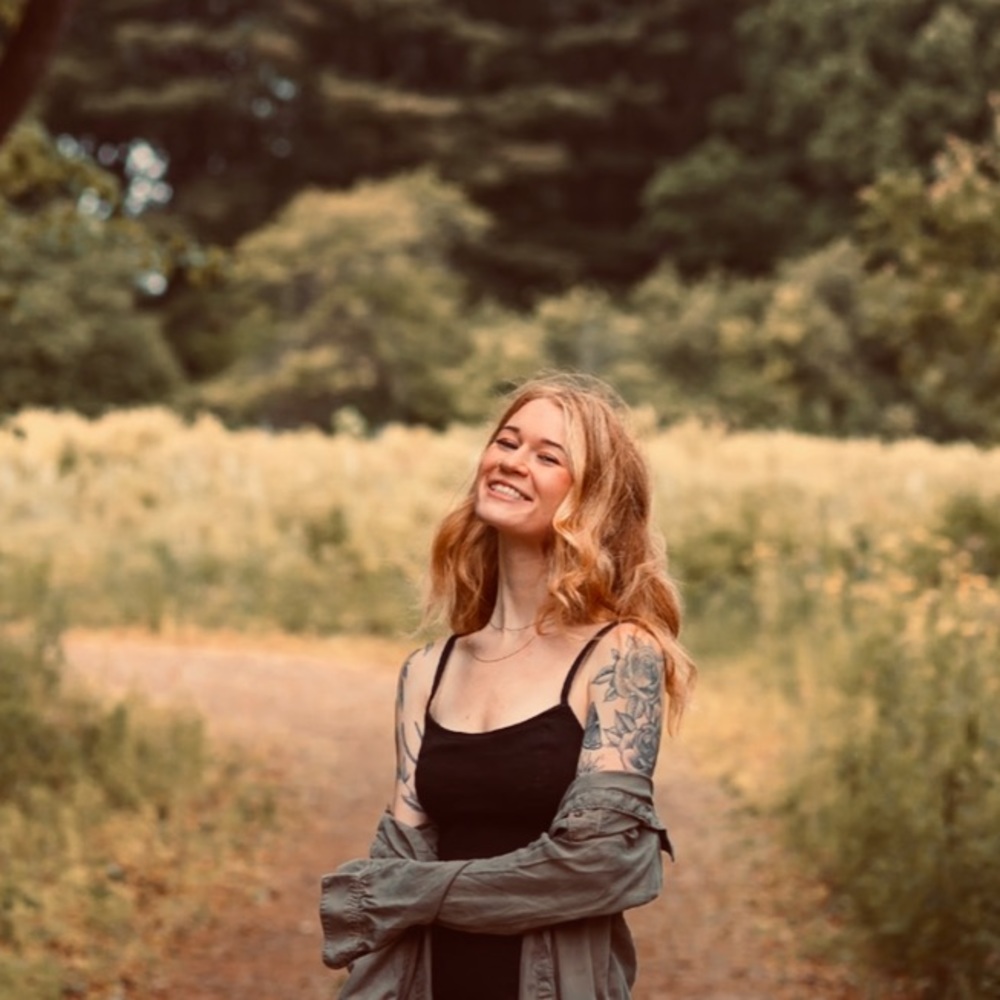 Meet your Posher, Lily